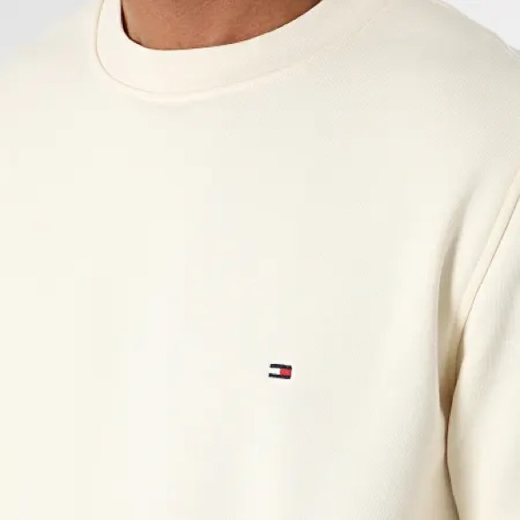 Tommy Hilfiger Men's Off-White Crewneck Sweater - Picture 3 of 10